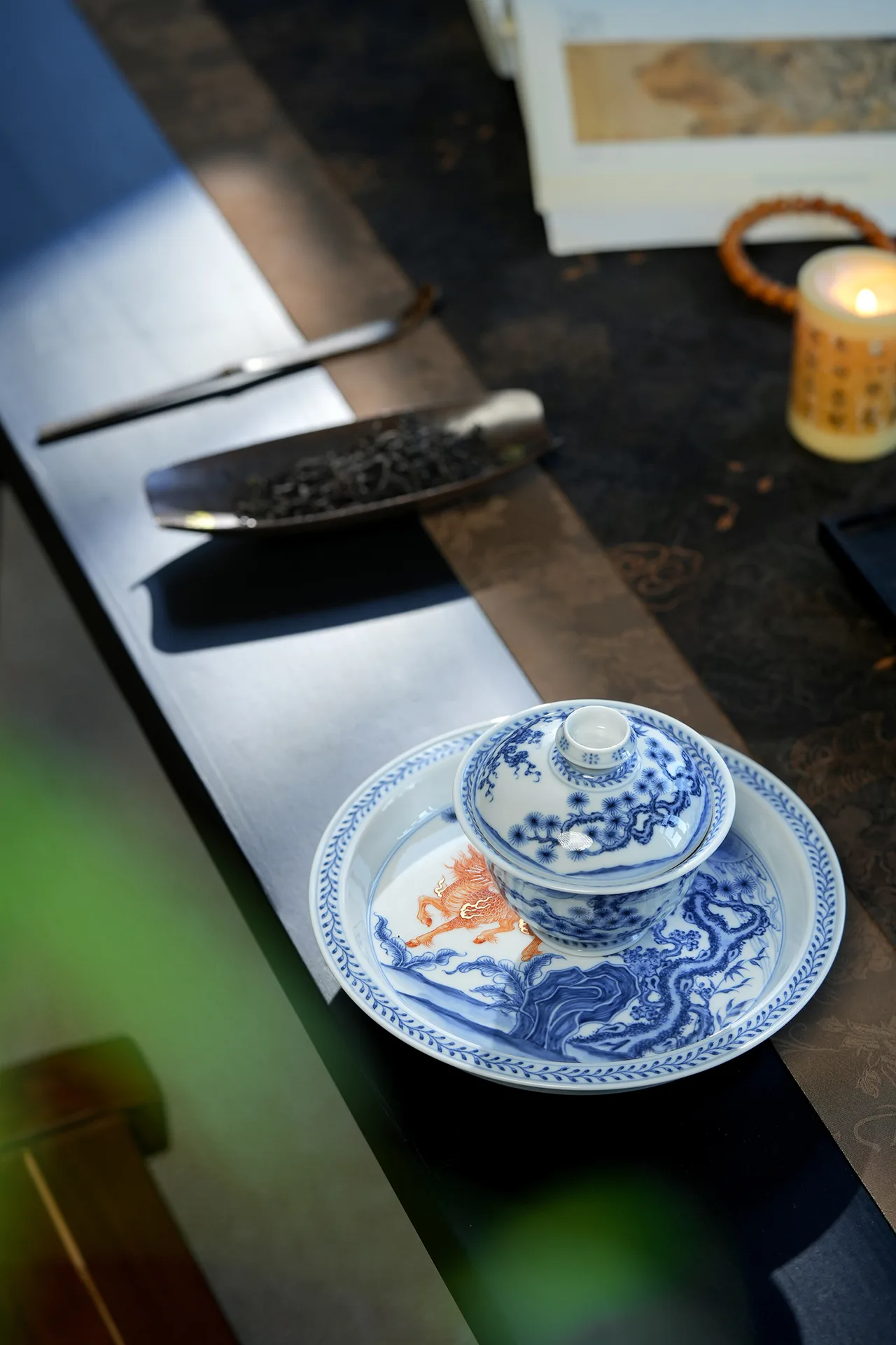 青花矾红松竹梅麒麟望月套组