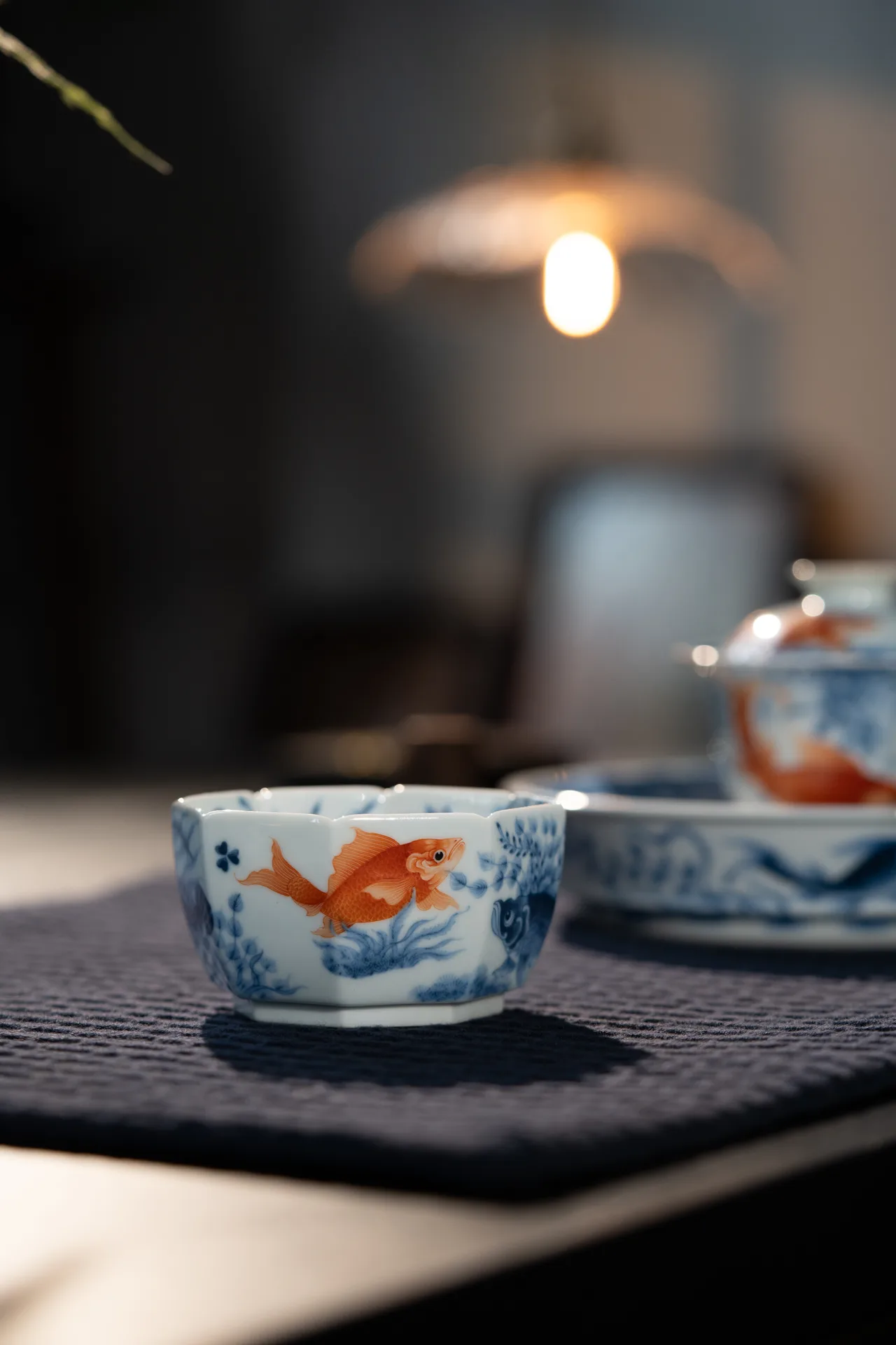 青花矾红满绘鱼藻套组